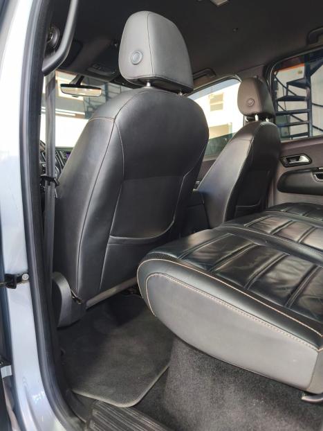 VOLKSWAGEN Amarok 3.0 V6 CABINE DUPLA HIGHLINE EXTREME 4X4 TURBO INTERCOOLER AUTOM�TICO, Foto 25