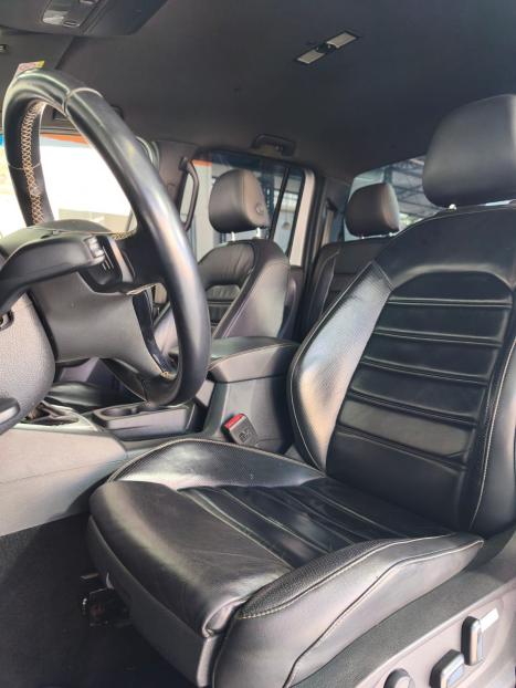 VOLKSWAGEN Amarok 3.0 V6 CABINE DUPLA HIGHLINE EXTREME 4X4 TURBO INTERCOOLER AUTOM�TICO, Foto 26