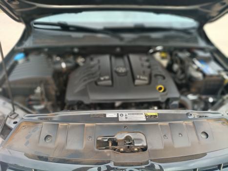 VOLKSWAGEN Amarok 3.0 V6 CABINE DUPLA HIGHLINE 4X4 TURBO INTERCOOLER AUTOM�TICO, Foto 8