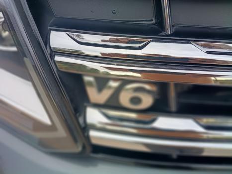 VOLKSWAGEN Amarok 3.0 V6 CABINE DUPLA HIGHLINE 4X4 TURBO INTERCOOLER AUTOM�TICO, Foto 9