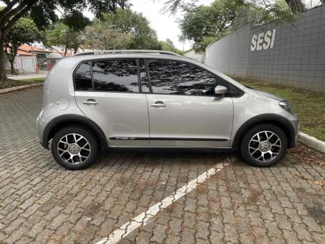 VOLKSWAGEN Cross UP 1.0 12V 4P TSI FLEX, Foto 4