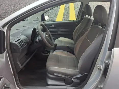 VOLKSWAGEN Crossfox 1.6 4P FLEX, Foto 8
