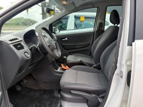 VOLKSWAGEN Fox 1.0 4P TREND FLEX, Foto 9