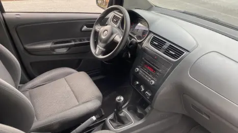 VOLKSWAGEN Fox 1.0 4P FLEX, Foto 10