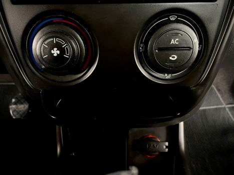 VOLKSWAGEN Fox 1.0 4P BLACKFOX FLEX, Foto 18