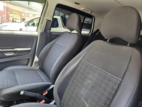 VOLKSWAGEN Fox 1.0 4P COMFORTLINE FLEX, Foto 11