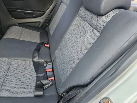 VOLKSWAGEN Fox 1.0, Foto 4