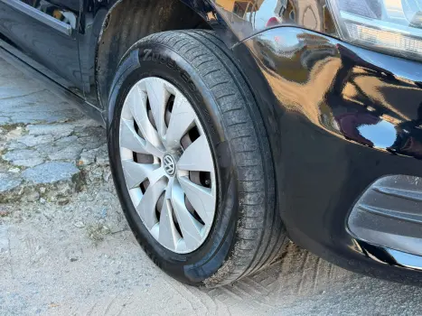 VOLKSWAGEN Fox 1.0, Foto 15