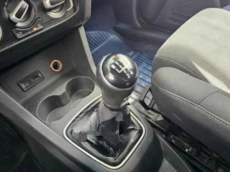 VOLKSWAGEN Fox 1.6 4P RUN FLEX, Foto 12