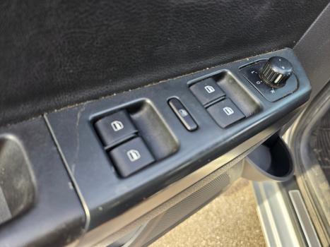 VOLKSWAGEN Fox 1.6 4P ROCK IN RIO FLEX, Foto 12