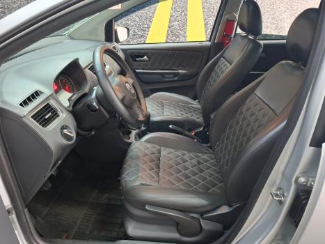 VOLKSWAGEN Fox 1.6 4P HIGHLINE FLEX, Foto 4