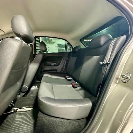 VOLKSWAGEN Gol 1.0 12V 4P FLEX MPI G7 TRENDLINE, Foto 11