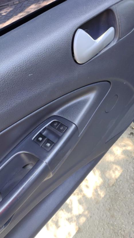 VOLKSWAGEN Gol 1.0 4P G5 FLEX, Foto 4