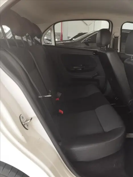 VOLKSWAGEN Gol 1.0, Foto 15