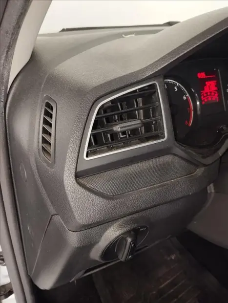 VOLKSWAGEN Gol 1.0, Foto 10