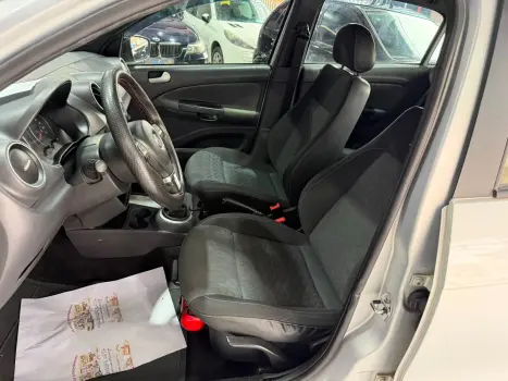VOLKSWAGEN Gol 1.0, Foto 9