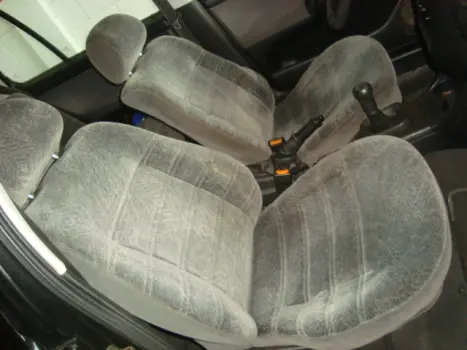 VOLKSWAGEN Golf 1.8 4P GL, Foto 5