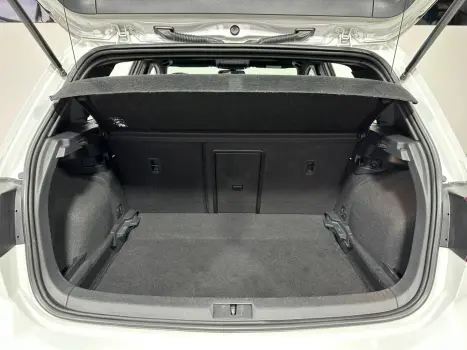 VOLKSWAGEN Golf 2.0 TSI GTI TURBO AUTOM�TICO, Foto 16