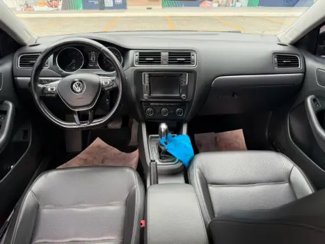 VOLKSWAGEN Jetta 1.4 16V 4P TSI COMFORTLINE AUTOMÁTICO, Foto 9