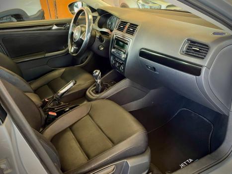 VOLKSWAGEN Jetta 2.0 4P COMFORTLINE FLEX, Foto 15