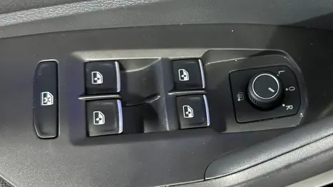 VOLKSWAGEN Jetta 2.0 4P 350 TSI GLI AUTOM�TICO DSG, Foto 8