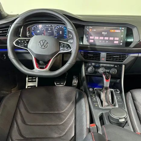 VOLKSWAGEN Jetta 2.0 4P 350 TSI GLI AUTOM�TICO DSG, Foto 22