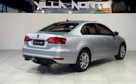 VOLKSWAGEN Jetta 2.0 4P FLEX COMFORTLINE TIPTRONIC AUTOM�TICO, Foto 4