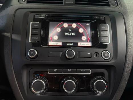 VOLKSWAGEN Jetta 2.0 4P FLEX COMFORTLINE TIPTRONIC AUTOM�TICO, Foto 10