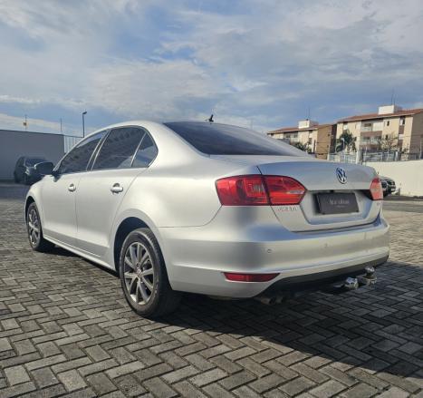 VOLKSWAGEN Jetta 2.0 4P COMFORTLINE TIPTRONIC AUTOM�TICO, Foto 3