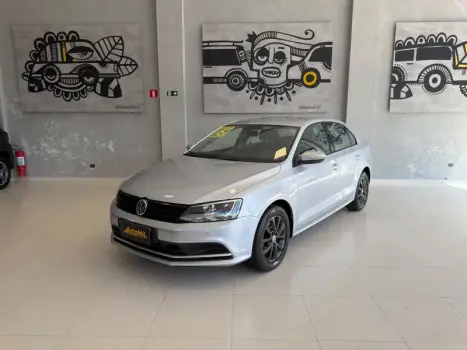 VOLKSWAGEN Jetta 2.0 4P TRENDLINE FLEX AUTOMÁTICO, Foto 3