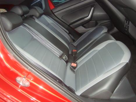 VOLKSWAGEN Nivus 1.0 4P FLEX 200 TSI HIGHLINE TURBO AUTOMÁTICO, Foto 5 VOLKSWAGEN Nivus 1.0 4P FLEX 200 TSI HIGHLINE TURBO AUTOMÁTICO, Foto 5