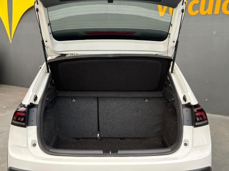 VOLKSWAGEN Nivus 1.0 4P FLEX 200 TSI COMFORTLINE TURBO AUTOMTICO, Foto 6