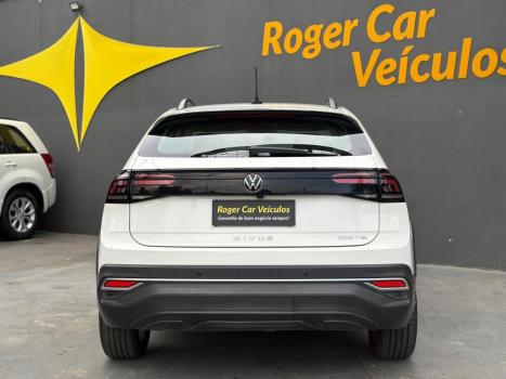 VOLKSWAGEN Nivus 1.0 4P FLEX 200 TSI COMFORTLINE TURBO AUTOM�TICO, Foto 5