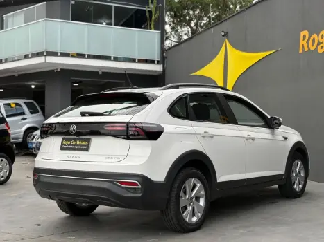 VOLKSWAGEN Nivus 1.0 4P FLEX 200 TSI COMFORTLINE TURBO AUTOM�TICO, Foto 13