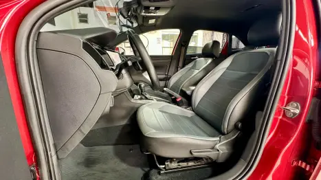 VOLKSWAGEN Nivus 1.0 4P FLEX 200 TSI HIGHLINE TURBO AUTOM�TICO, Foto 25