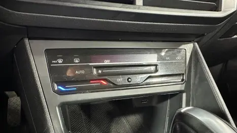 VOLKSWAGEN Nivus 1.0 4P FLEX 200 TSI HIGHLINE TURBO AUTOM�TICO, Foto 30