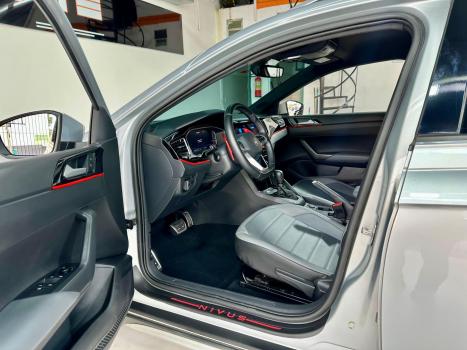 VOLKSWAGEN Nivus 1.0 4P FLEX 200 TSI HIGHLINE TURBO AUTOM�TICO, Foto 19