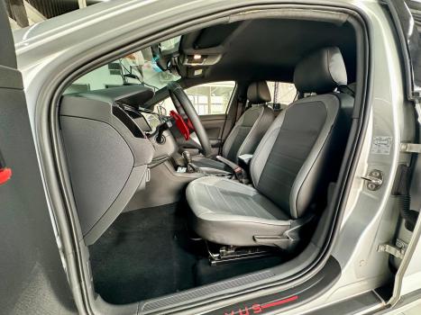 VOLKSWAGEN Nivus 1.0 4P FLEX 200 TSI HIGHLINE TURBO AUTOM�TICO, Foto 22