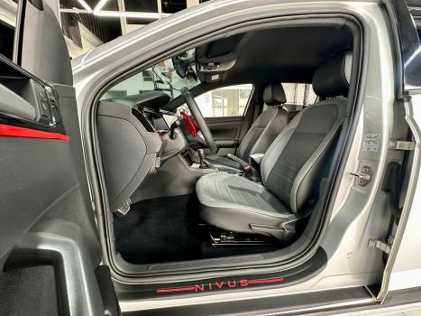 VOLKSWAGEN Nivus 1.0 4P FLEX 200 TSI HIGHLINE TURBO AUTOM�TICO, Foto 33