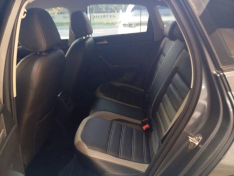 VOLKSWAGEN Nivus 1.0 4P FLEX 200 TSI COMFORTLINE TURBO AUTOM�TICO, Foto 7