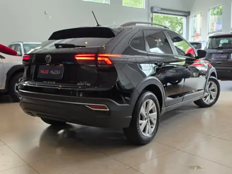 VOLKSWAGEN Nivus 1.0 4P FLEX 200 TSI COMFORTLINE TURBO AUTOM�TICO, Foto 7