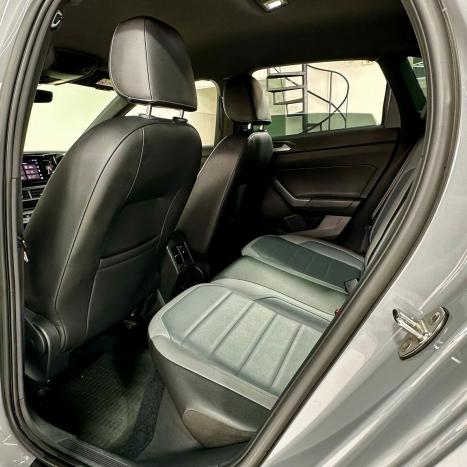 VOLKSWAGEN Nivus 1.0 4P FLEX 200 TSI HIGHLINE TURBO AUTOM�TICO, Foto 17