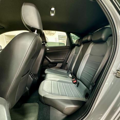 VOLKSWAGEN Nivus 1.0 4P FLEX 200 TSI HIGHLINE TURBO AUTOM�TICO, Foto 19