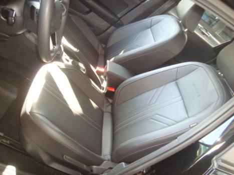 VOLKSWAGEN Nivus 1.0 4P FLEX 200 TSI HIGHLINE TURBO AUTOM�TICO, Foto 4