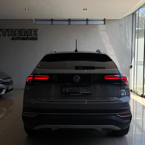 VOLKSWAGEN Nivus 1.0 4P FLEX 200 TSI HIGHLINE TURBO AUTOM�TICO, Foto 4