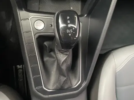 VOLKSWAGEN Nivus 1.0 4P FLEX 200 TSI HIGHLINE TURBO AUTOMÁTICO, Foto 8
