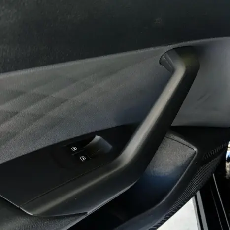 VOLKSWAGEN Polo Hatch 1.0 12V 4P MPI FLEX, Foto 5