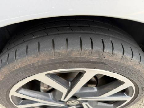 VOLKSWAGEN Polo Hatch 1.4 4P 250 TSI GTS AUTOM�TICO, Foto 21