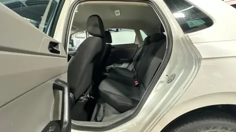 VOLKSWAGEN Polo Hatch 1.6 4P MSI FLEX, Foto 9