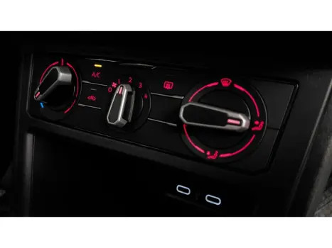 VOLKSWAGEN Polo Hatch 1.0 4P 170 TSI, Foto 14